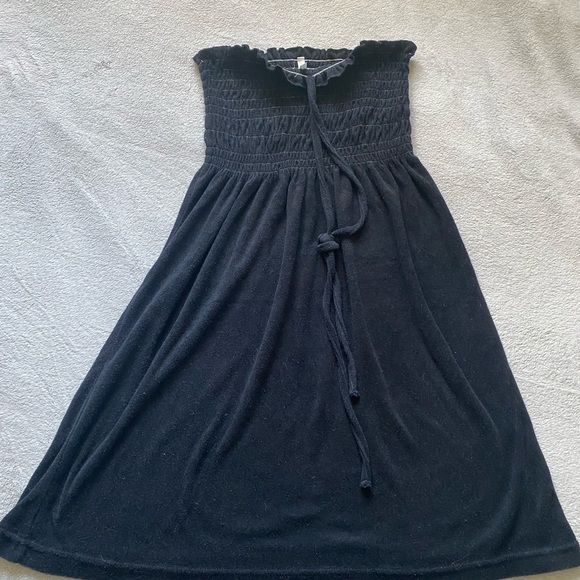 Black terry cloth smocked beach dress - Picture 2 of 3
